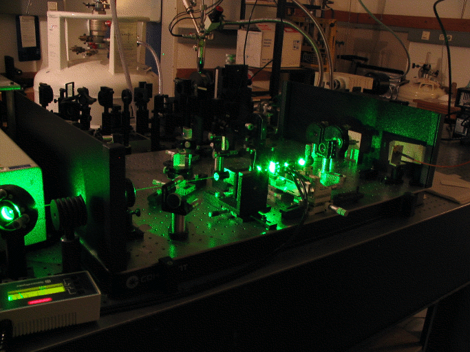 Spintronic - Versuchsaufbau Laser